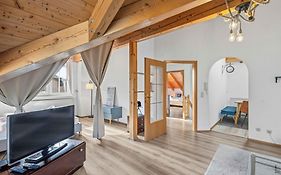 Kuschelige Ferienwohnung mit Balkon&Free Wifi